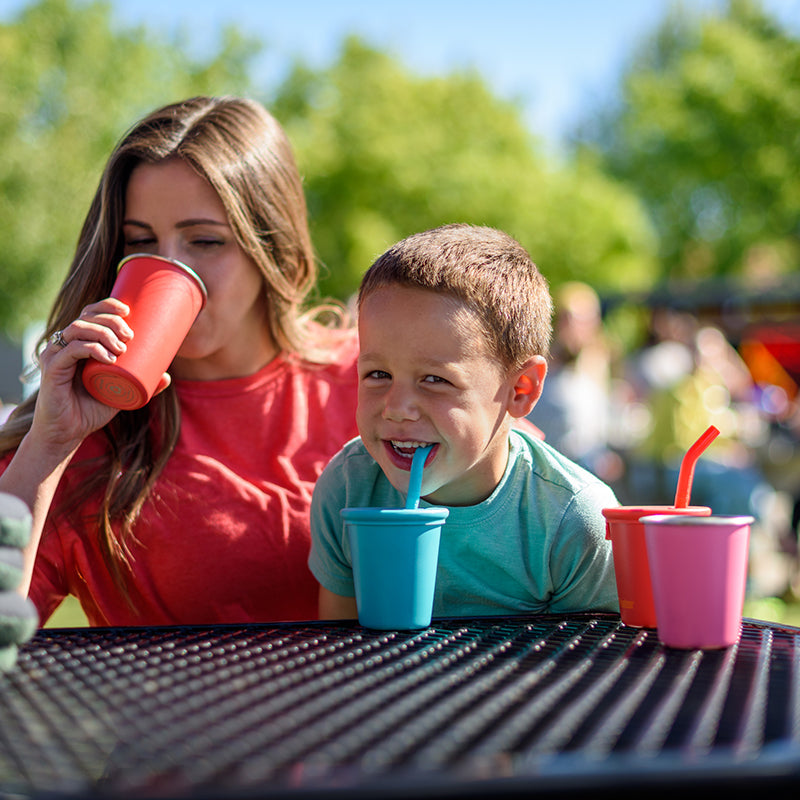 kid-s-sippy-cup-and-water-bottle-set-e7 10oz_kids_cups_mom_kid_sip_square.jpg