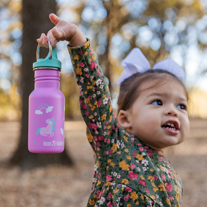 classic-kid-sippy-cap-d2 K12CNSIPPY-UN-kids_bottle_unicorn_lifestyle.jpg