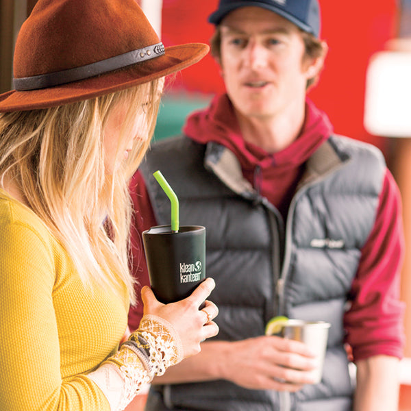 tumbler-straw-lid-with-straw-a2 K16VSSC-SB-guy-girl_style_9a499e23-5b7a-4a0d-b42e-d1b4b02627b2.jpg