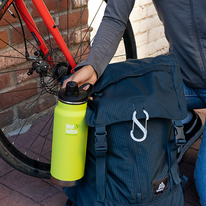 tkwide-chug-cap-f7 K32TKWSSL-JP-Bottle-Biking-Chug-Cap-lifestyle.jpg