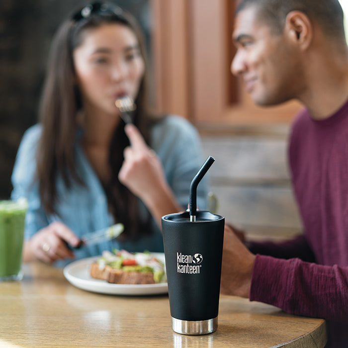 straw-2-pack-with-brush-black-v2 coffee-tumbler-metal_straw_lifestyle.jpg