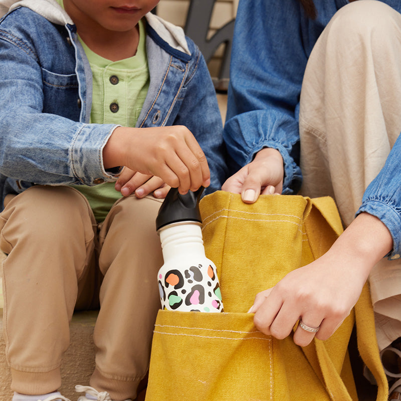 12oz-kid-s-classic-with-flip-seal-sport-cap-d9 kid_sport_flip_seal_12oz_bag_pull_square.jpg