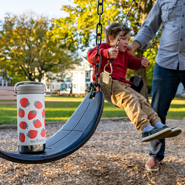 kid-s-sippy-cup-and-wide-water-bottle-set-s8 tkwide_12oz_twist_dad_swing_strawberries_square_1e20ad94-ab52-4afc-96d1-70b3ef8e58c1.jpg