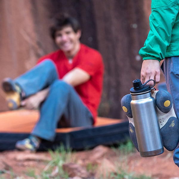 32oz-tkwide-with-chug-cap-u2 tkwide_32oz_chug_rockclimbers_square.jpg